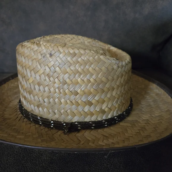Western Straw Hat Made in Mexico with Brown & Silver Band Around Rim - Picture 6 of 8